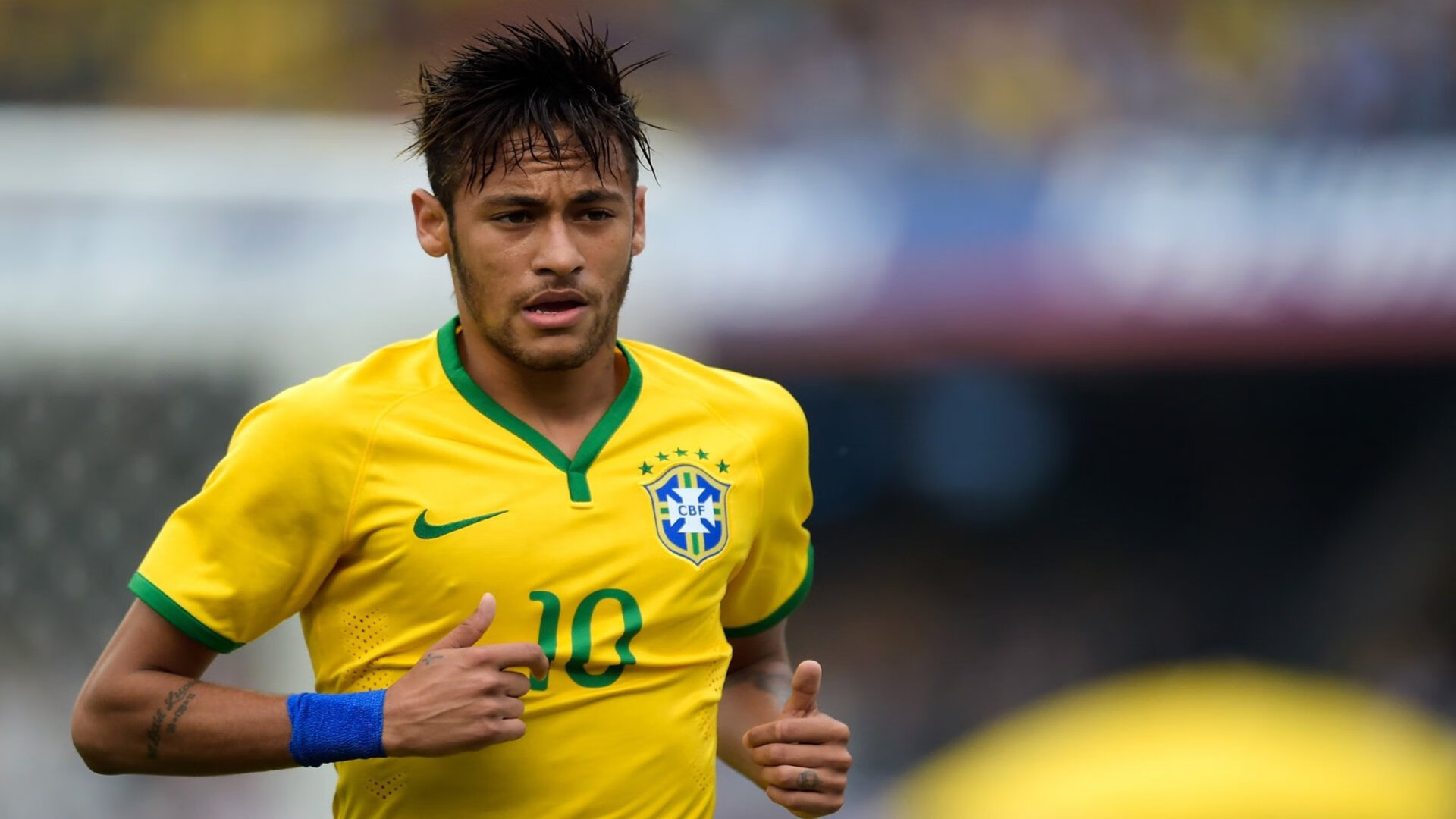 _足球迷狂欢夜：直播比赛看得过瘾_，足球直播 球迷网